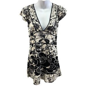 Jasmine KC Dress Women Small Floral Short Sleeve Sequin Pull Over Stretch Mini